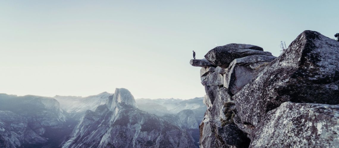 cristofer-jeschke-eO_sEscTbUo-unsplash