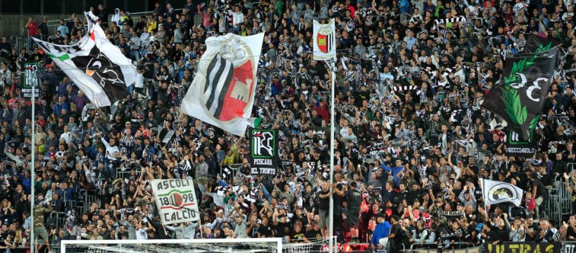 https___specials-images.forbesimg.com_imageserve_61360cd2325b9aea25bef9ef_Ascoli-v-Cosenza---Italy-Serie-B_960x0 (1